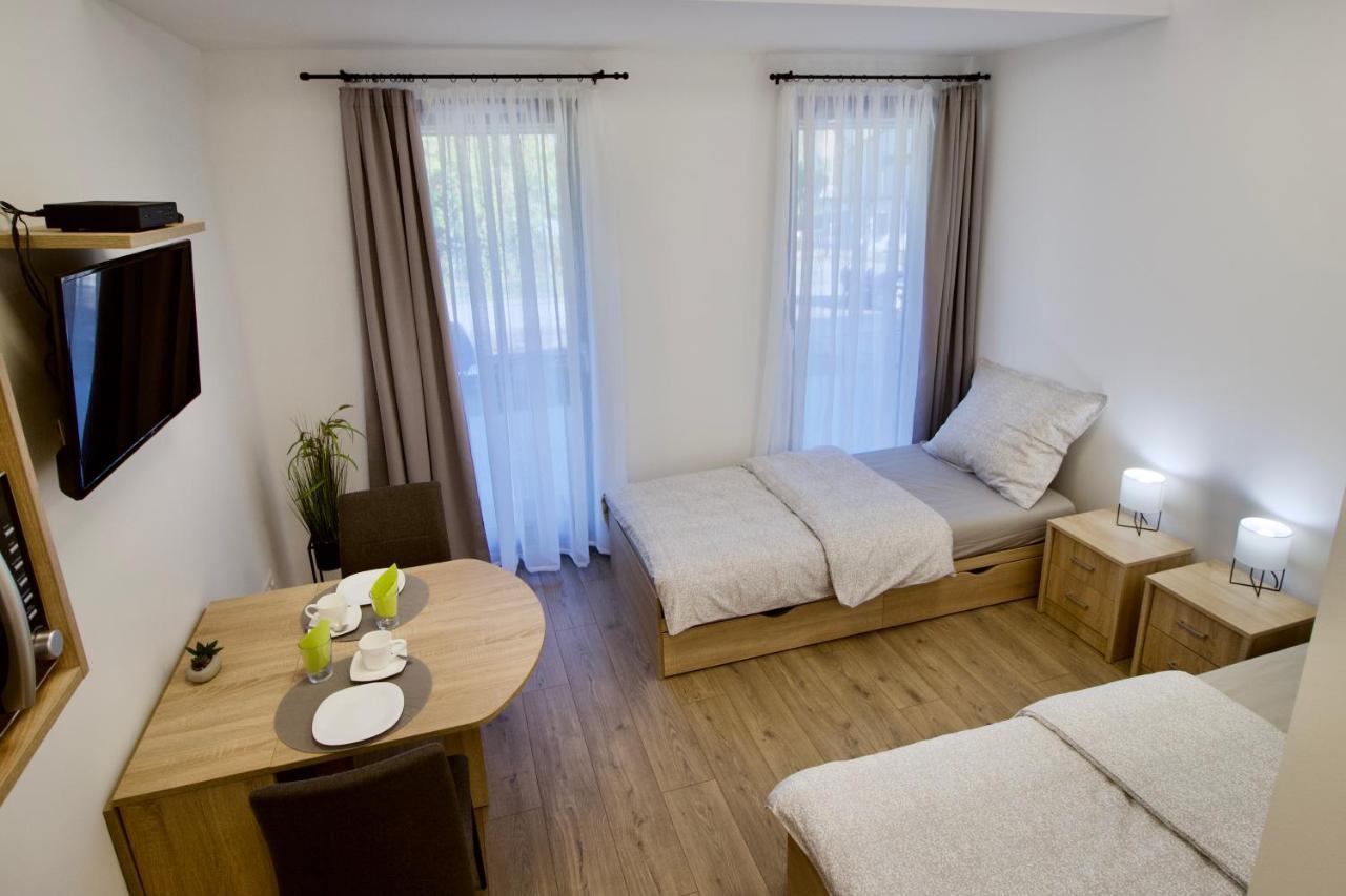 Sport Centrum Apartman Pápa Zewnętrze zdjęcie