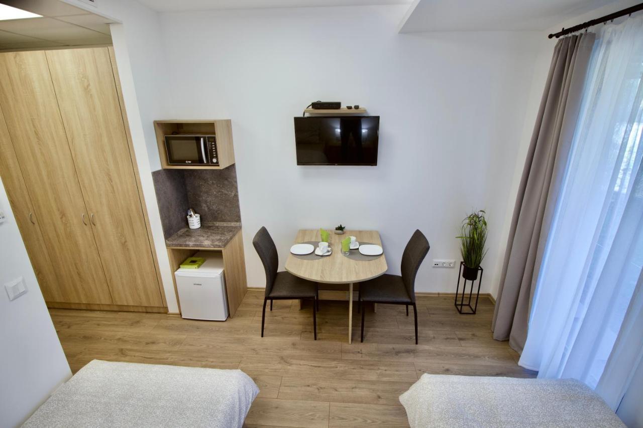 Sport Centrum Apartman Pápa Zewnętrze zdjęcie